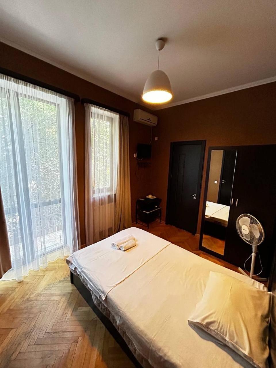 Duma Hotel Tbilisi ภายนอก รูปภาพ